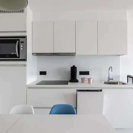 Appartement - Seaview Cosy B6 - 5 Personen - Direct Aan Het Strand, Volledig Vernieuwd Oostende